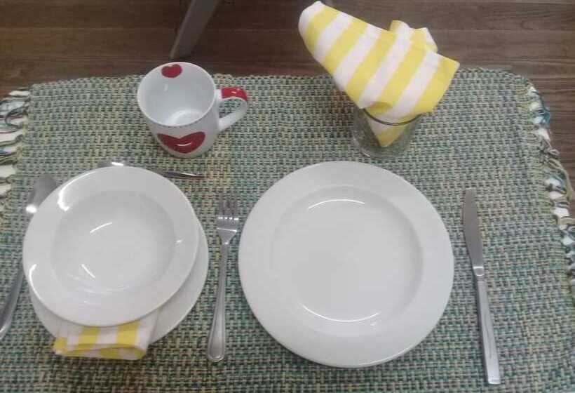 הוסטל Lighthouse Farm Backpackers Lodge