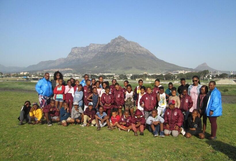 הוסטל Lighthouse Farm Backpackers Lodge