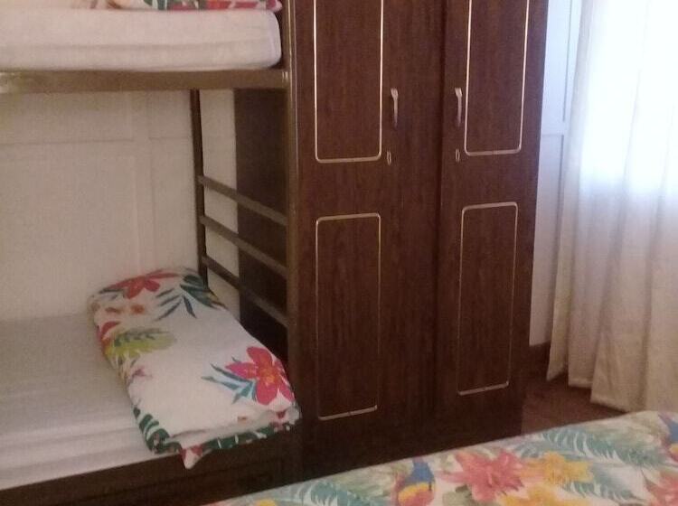 הוסטל Lighthouse Farm Backpackers Lodge