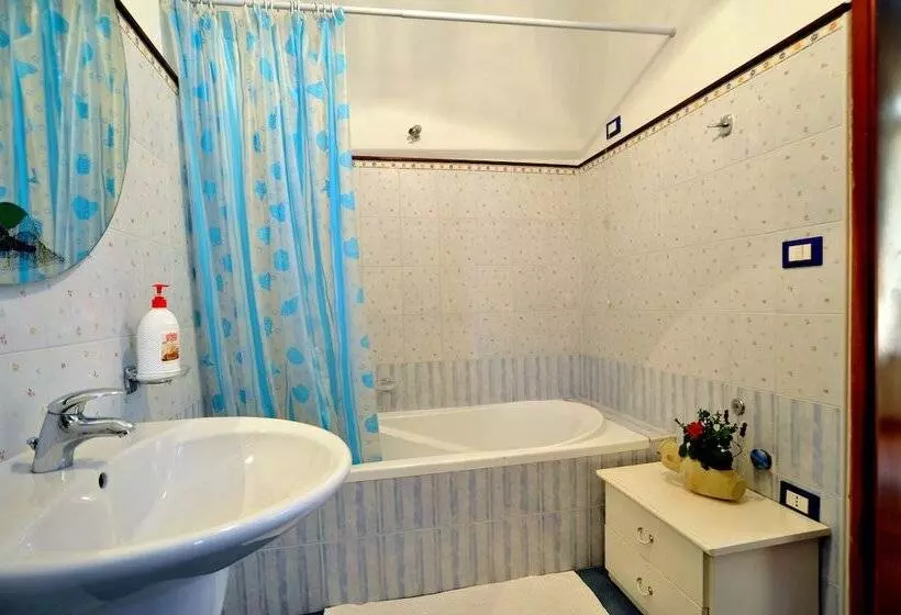 ベッドアンドブレックファースト Il Giardino Di Pietra