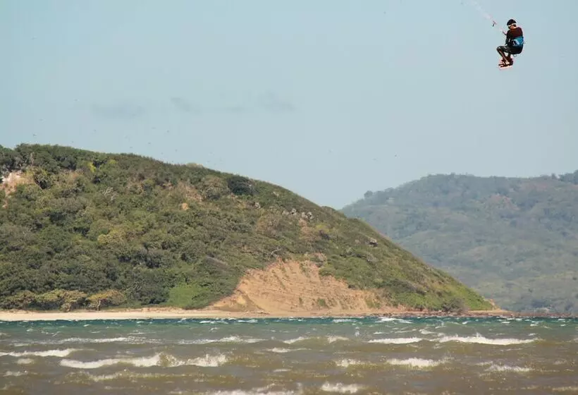 Hotelli Blue Dream Kite Boarding Resort Costa Rica