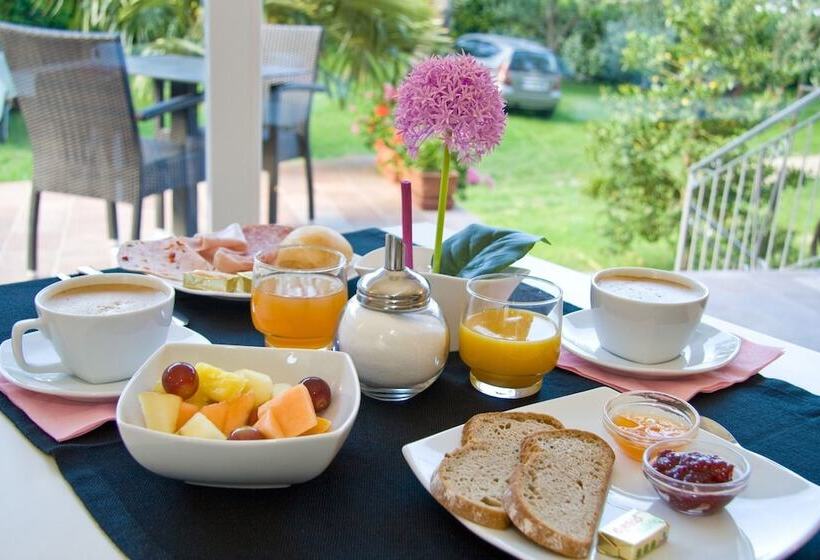 ホテル Campagnola