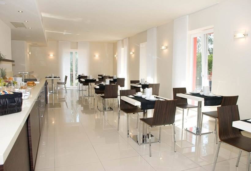 ホテル Campagnola