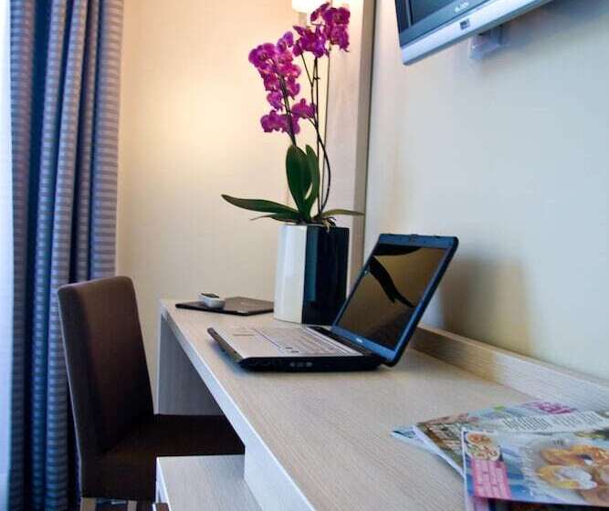 ホテル Campagnola