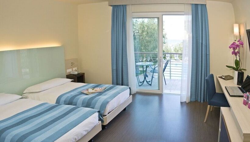 ホテル Campagnola