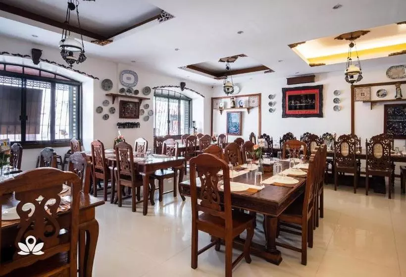 هتل Cordillera Inn