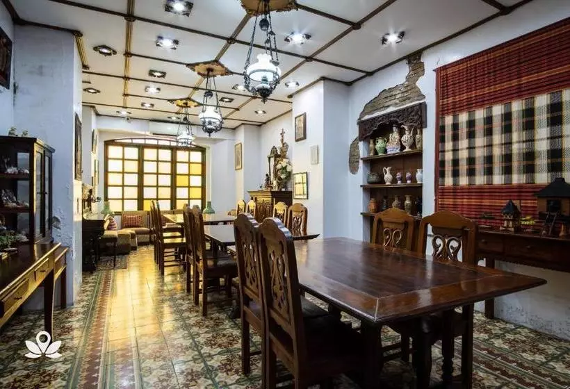 هتل Cordillera Inn