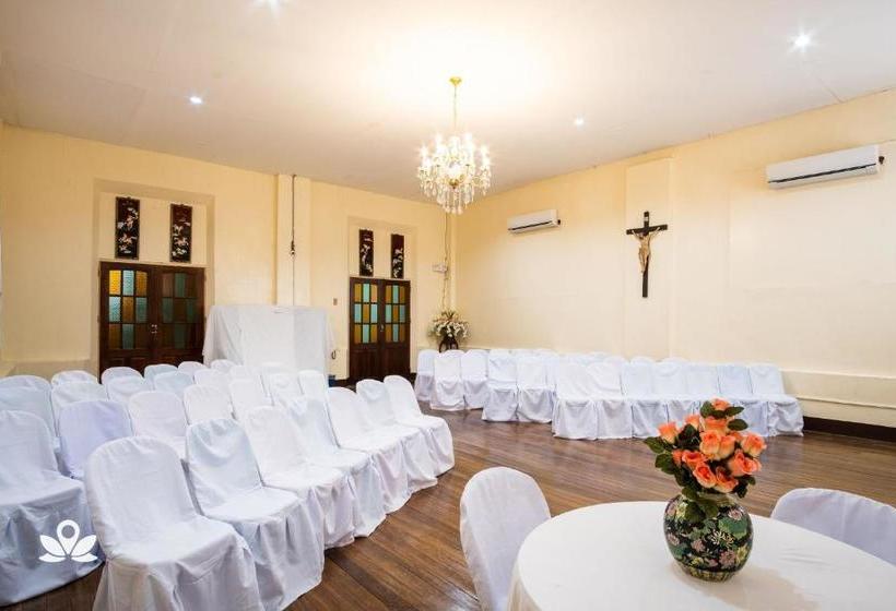 בית מלון כפרי Cordillera Inn