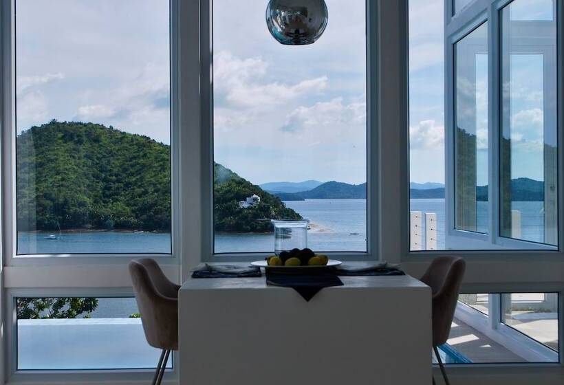 فندق Stunning Luxury 1br Villa Suite With Amazing Bay & Ocean Views