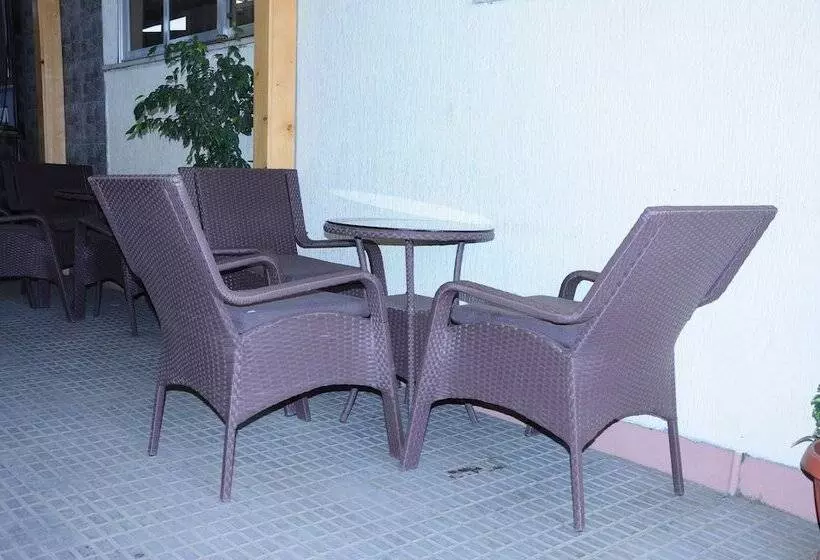 Guzara Hotel Addis