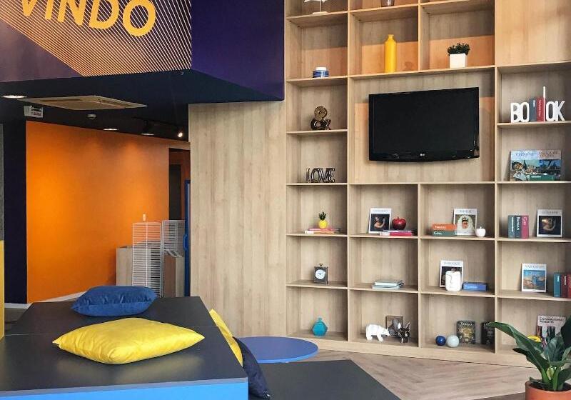 Hotel Ibis Budget Tambore