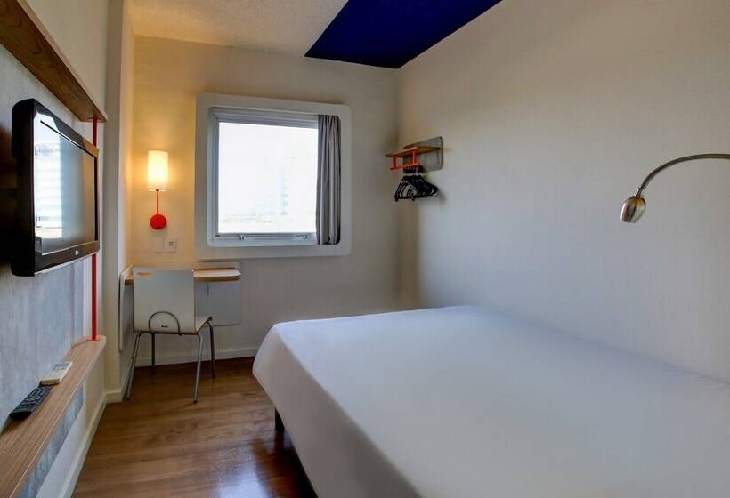 Hotel Ibis Budget Tambore