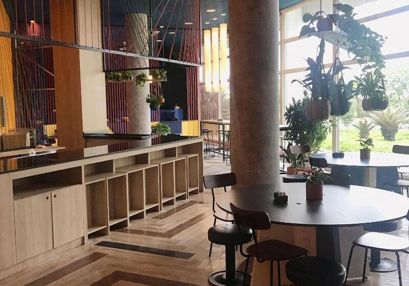 Hotel Ibis Budget Tambore