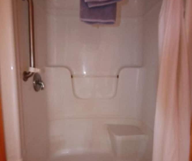 Отель Wilderness Tours Rafting Resort