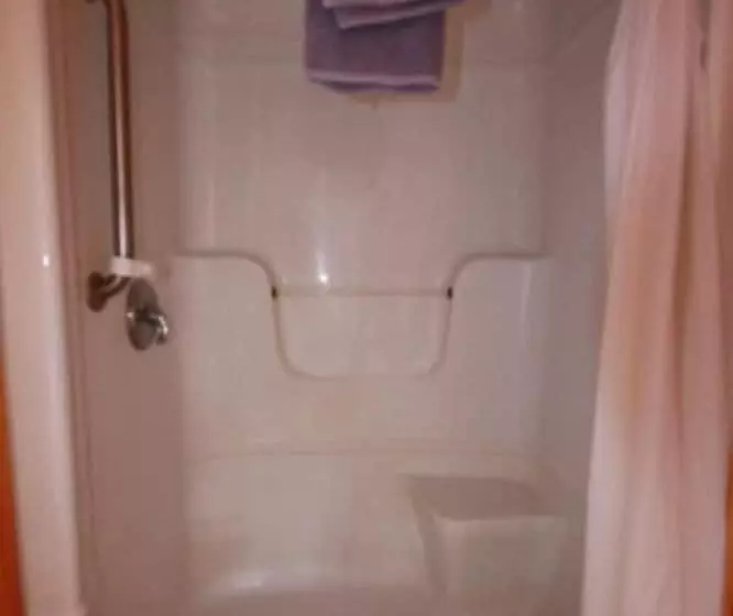 Hotelli Wilderness Tours Rafting Resort