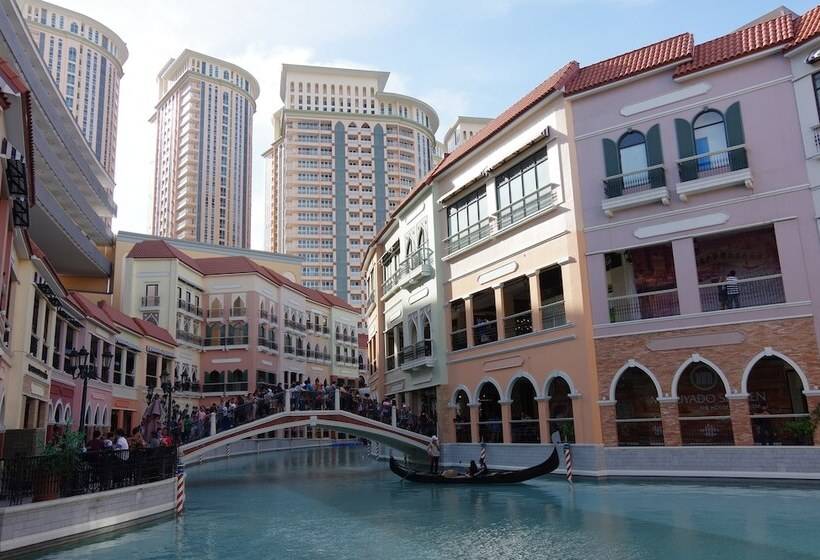 Luxe In Venice   The Venice Residences