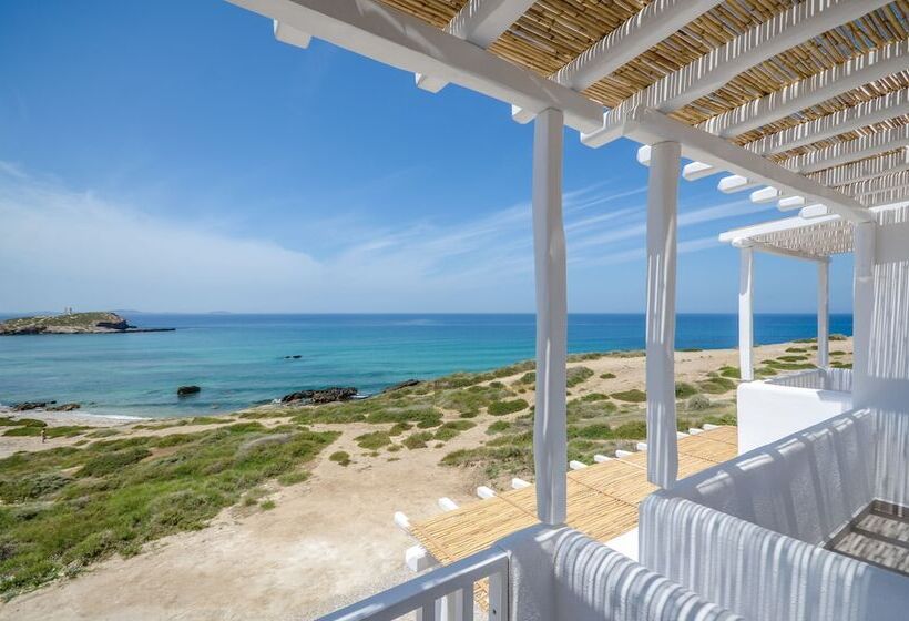 פנסיון Cyano Suites