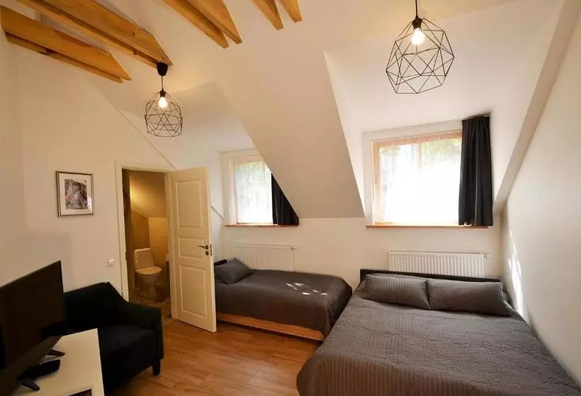 پانسیون Rentida Guesthouse