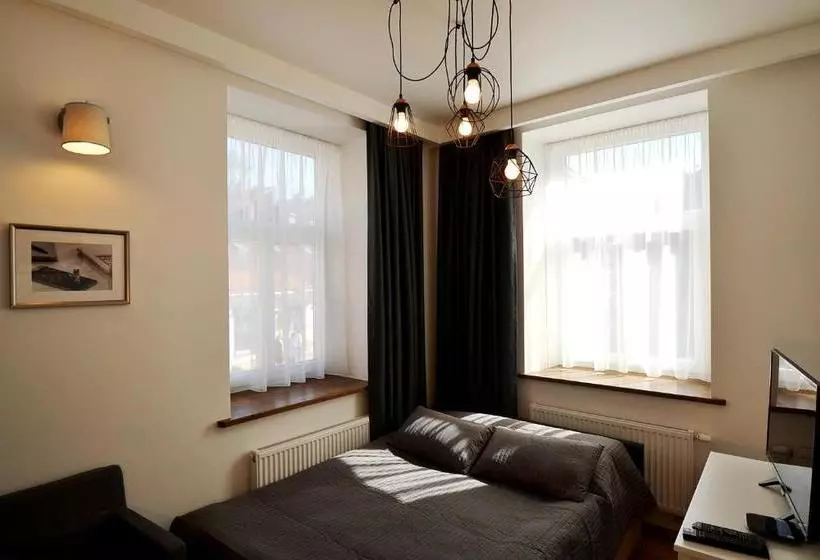 پانسیون Rentida Guesthouse