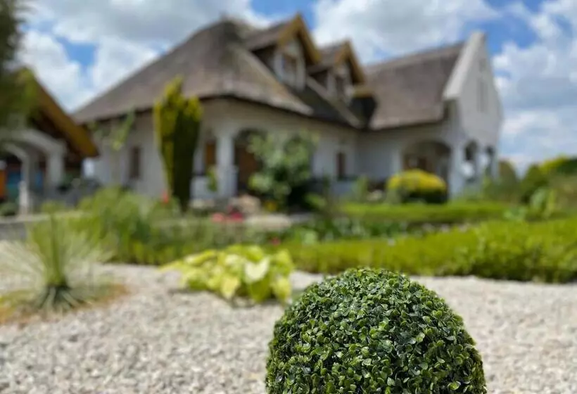Rigótanya Relax & Wellness Panzió Bükfürdő