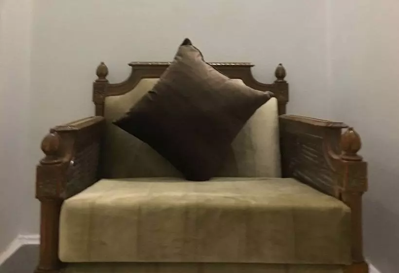 هاستل Sufi House