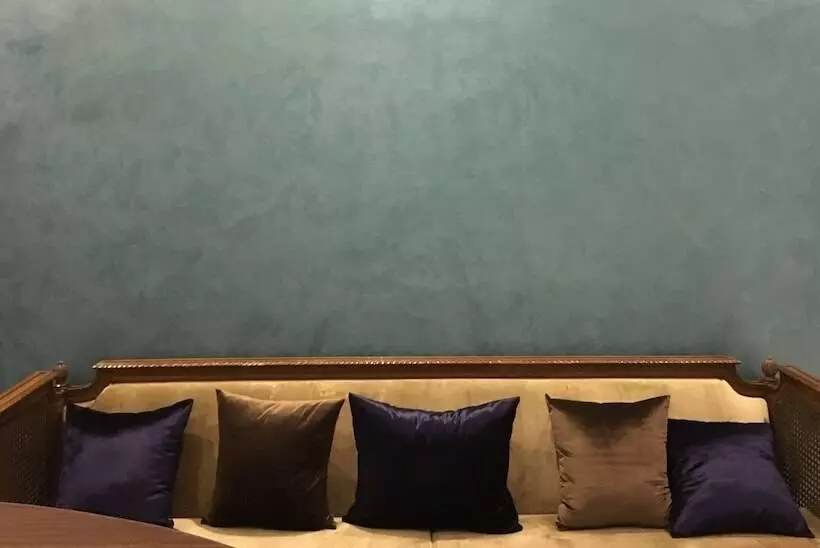 هاستل Sufi House