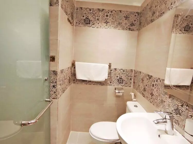 هاستل Sufi House