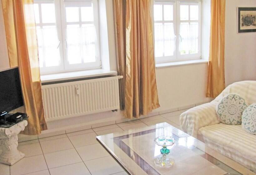 Apartment Storchenfärbe