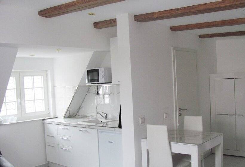 Apartment Storchenfärbe