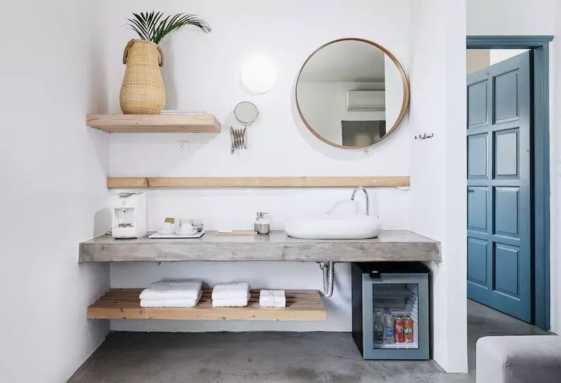 ホテル Chrysalis Boutique   Adults Only