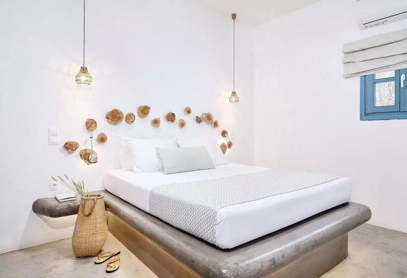 ホテル Chrysalis Boutique   Adults Only