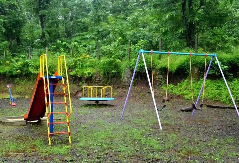 Hotelli Forest Village Holiday Homes