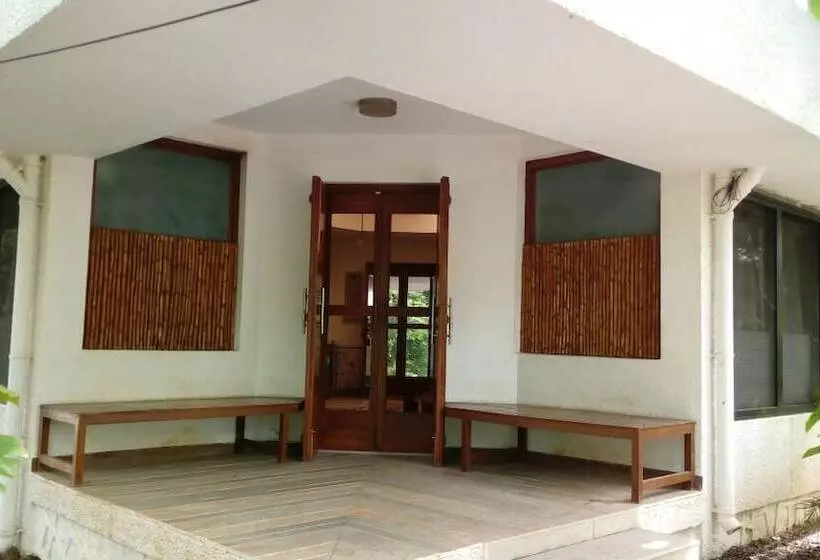 Hotelli Forest Village Holiday Homes