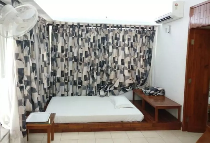 Hotelli Forest Village Holiday Homes