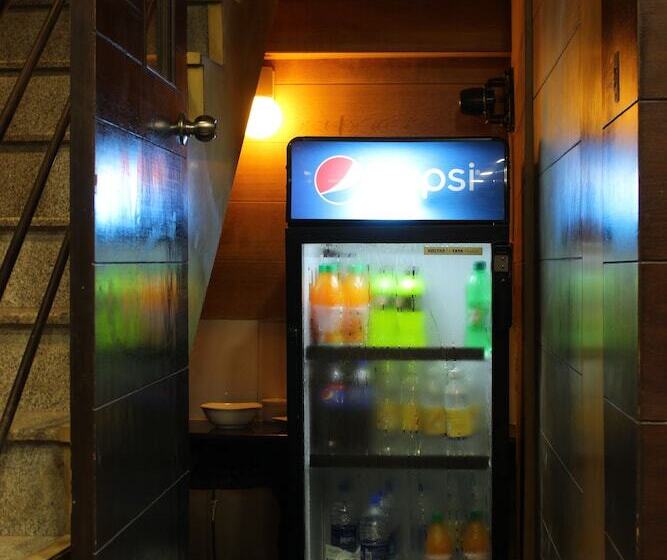 בית מלון כפרי Mount Residency