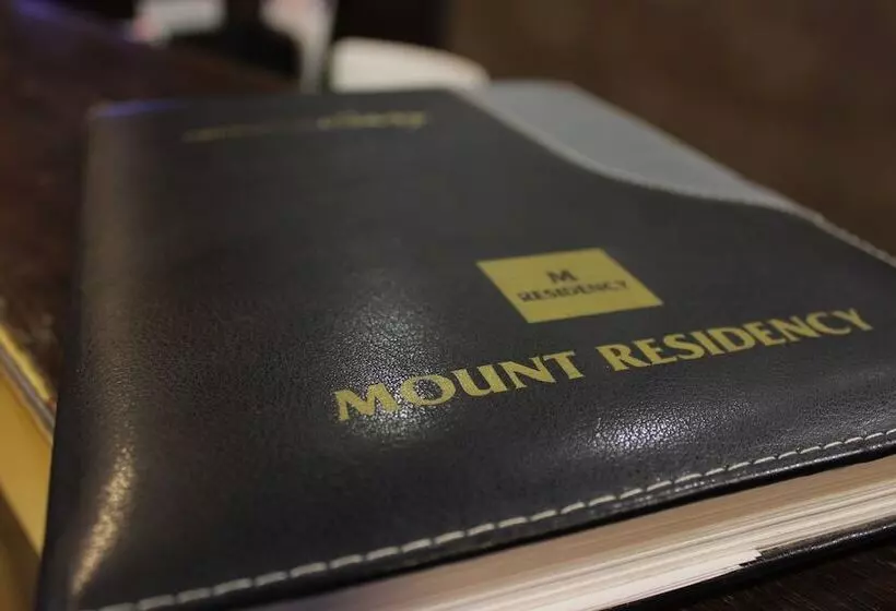 ホテル Mount Residency