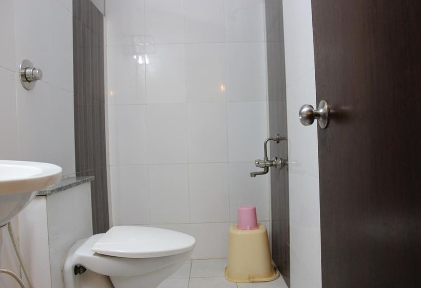 בית מלון כפרי Mount Residency