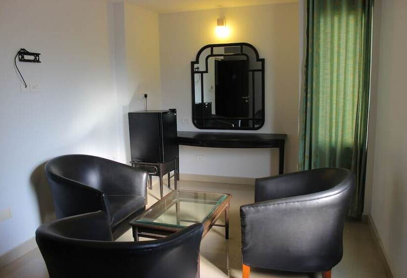 בית מלון כפרי Mount Residency