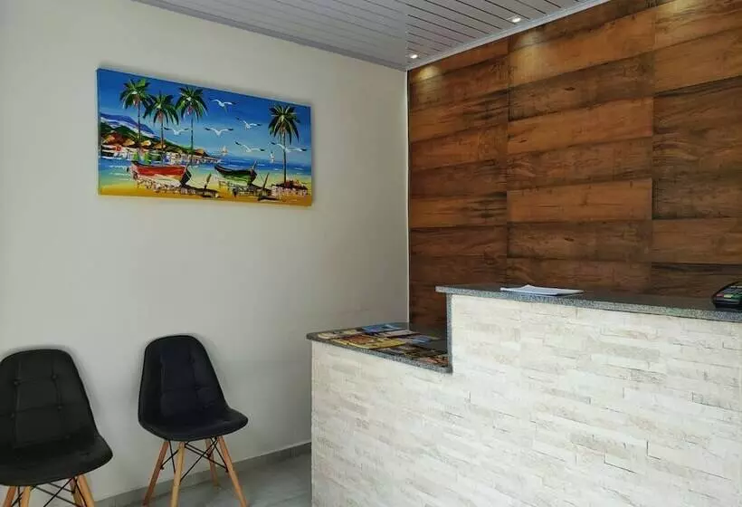 ホテル Pousada Praia Vermelha
