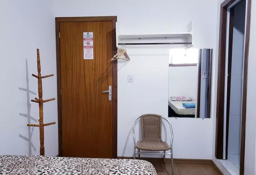 ホテル Pousada Praia Vermelha