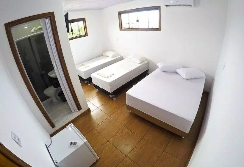 ホテル Pousada Praia Vermelha
