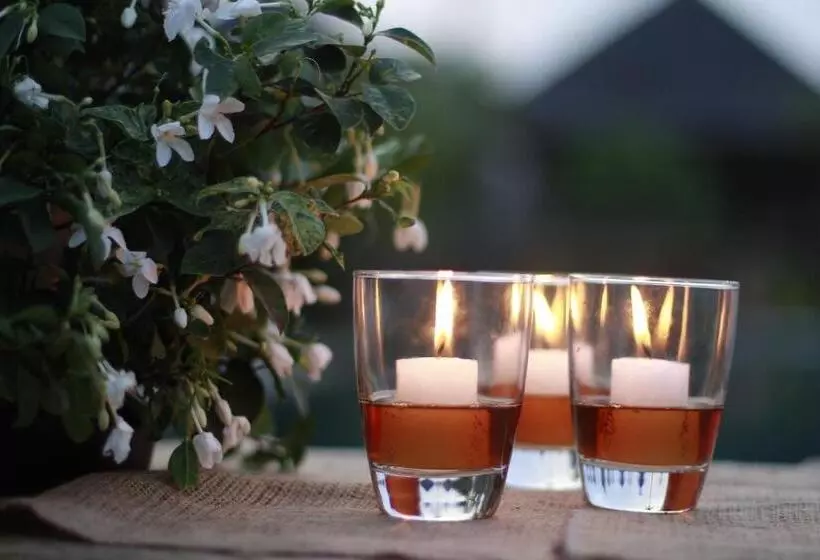 ホテル Samata Village Gili Air