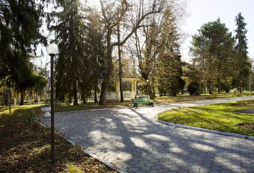 Hotelli Sanatorium Chaika