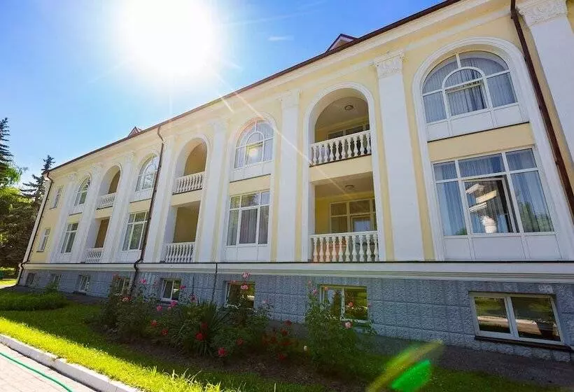 Hotelli Sanatorium Chaika