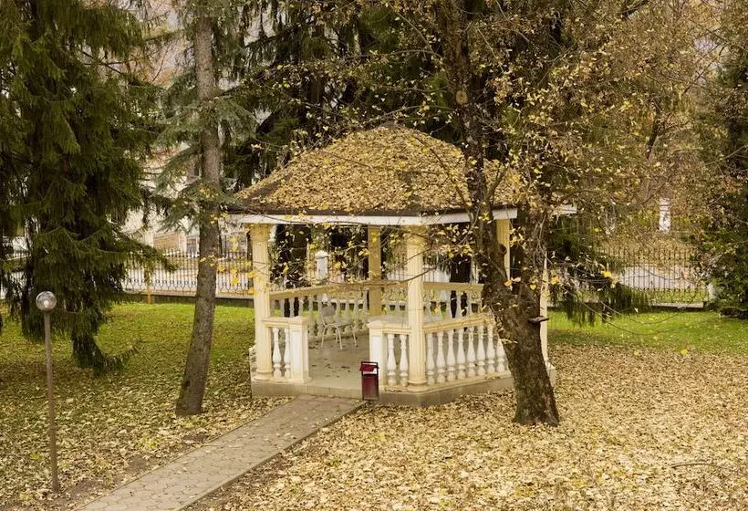 Hotelli Sanatorium Chaika