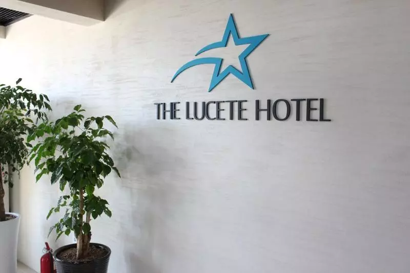 ホテル The Lucete