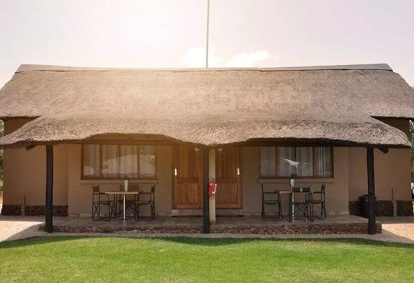 Hotelli Ukutula Lodge & Game Reserve