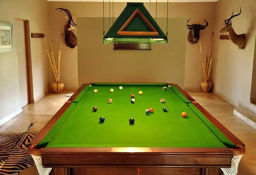 Hotelli Ukutula Lodge & Game Reserve