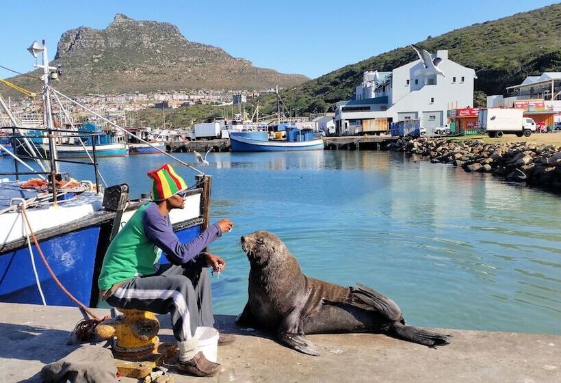 Hout Bay Beach Cottage
