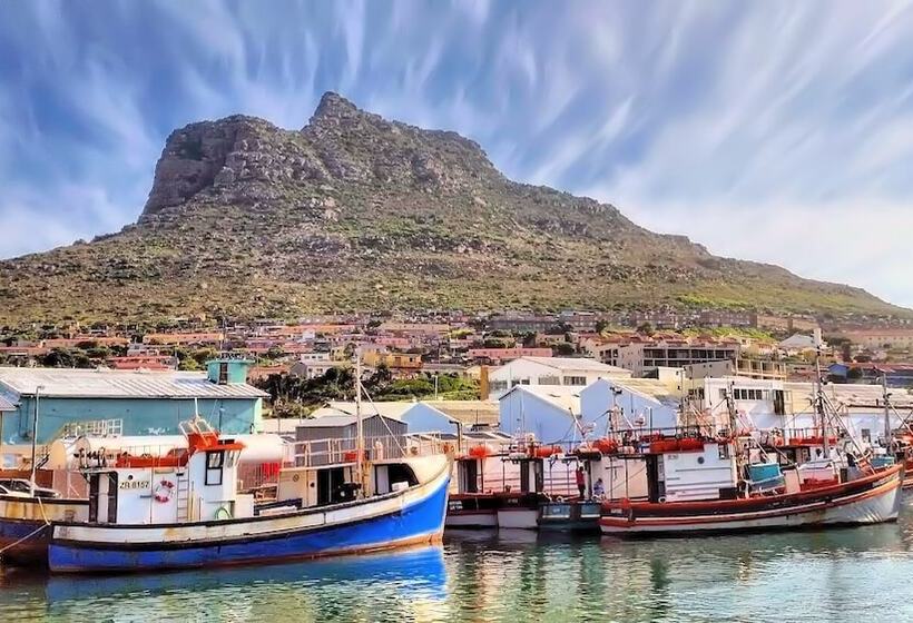 Hout Bay Beach Cottage